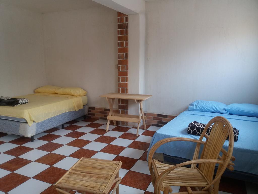Hotel Don Chema San Pedro La Laguna Exteriör bild